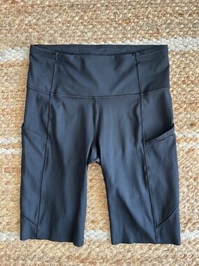 Lululemon Fast and Free Black Bike Short 10”